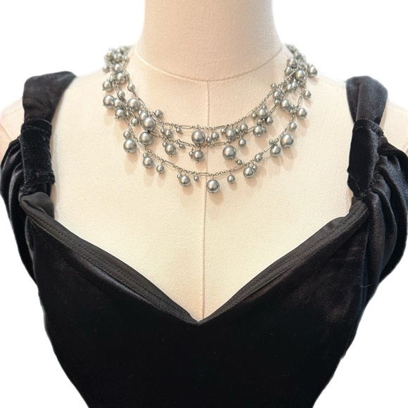 NWT Donna Morgan Solid Black Velvet Sleeveless Cocktail Midi Dress Size 6 - Picture 6 of 12